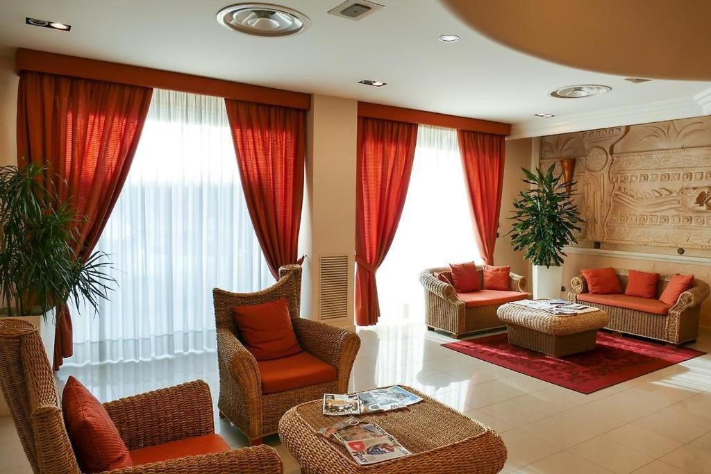 Stella Charming & Luxury Rooms Conversano Eksteriør billede