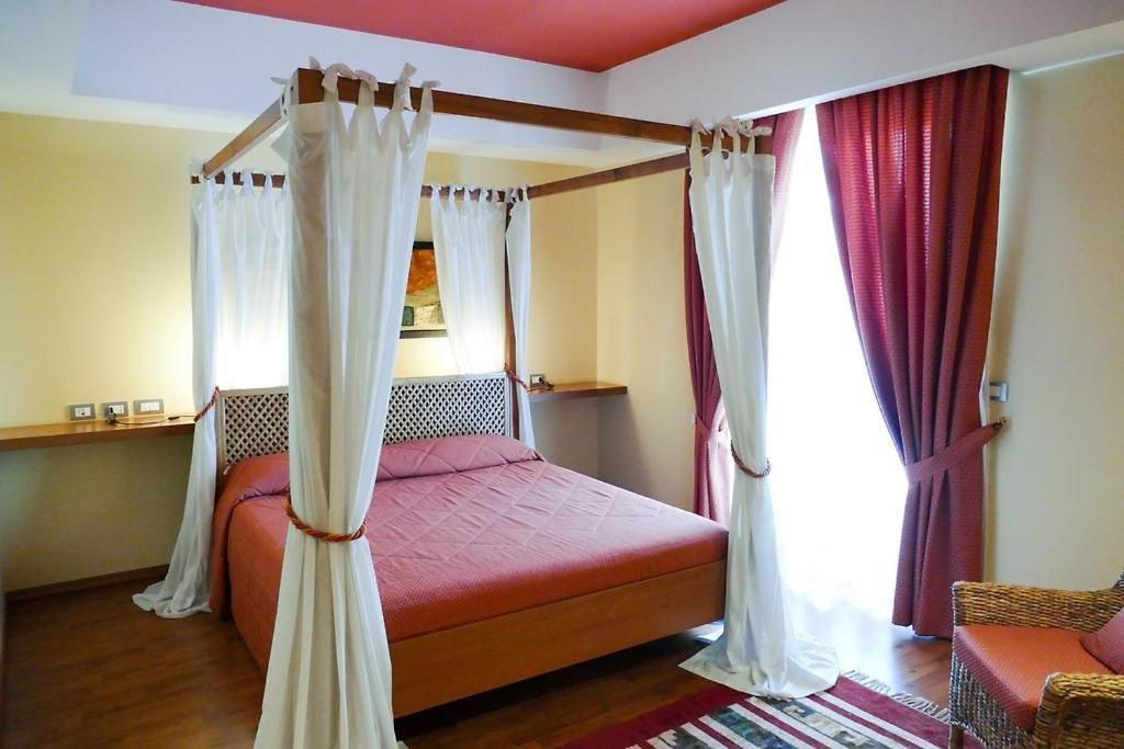 Stella Charming & Luxury Rooms Conversano Eksteriør billede